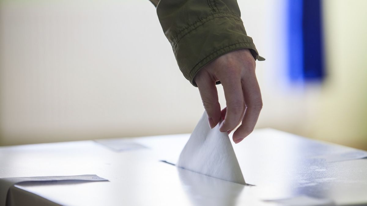 Jak volit ve volbách do Poslanecké sněmovny a v jakých případech je hlas neplatný
